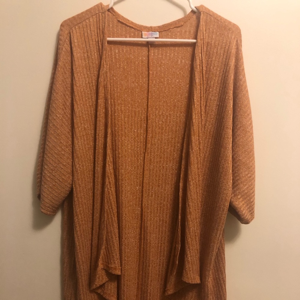 Medium Lindsey Lularoe